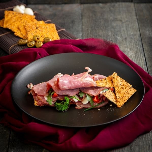 DANA ANTRİKOT FÜME 100 GR